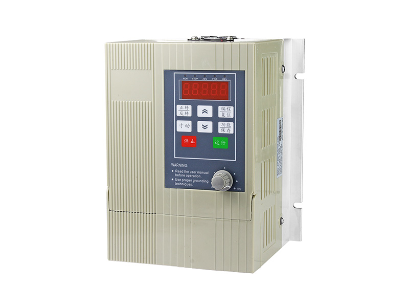 4000H通用變頻器，變頻器三相380V，變頻器廠家，電機(jī)變頻器